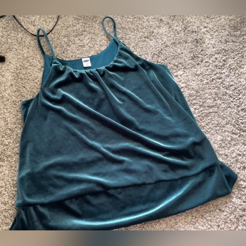 Velvet Old Navy Spaghetti Strap Shirt Sz S